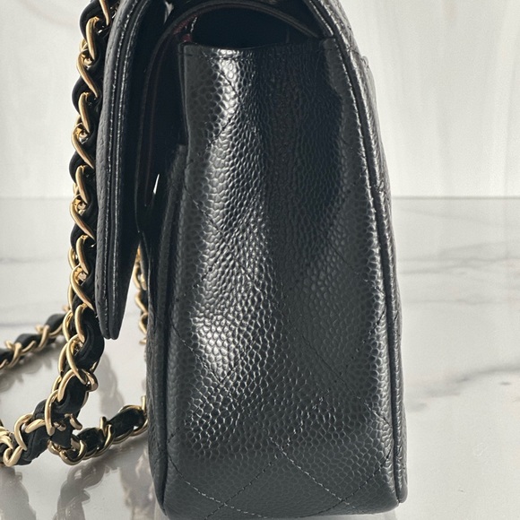 🖌Auth Chanel Classic Medium ” DOUBLE Flap Bag GHW Caviar Leather - Picture 2 of 16